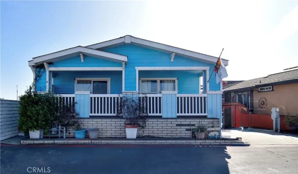 21851 Newland Street 292, Huntington Beach, CA — listing photo 1