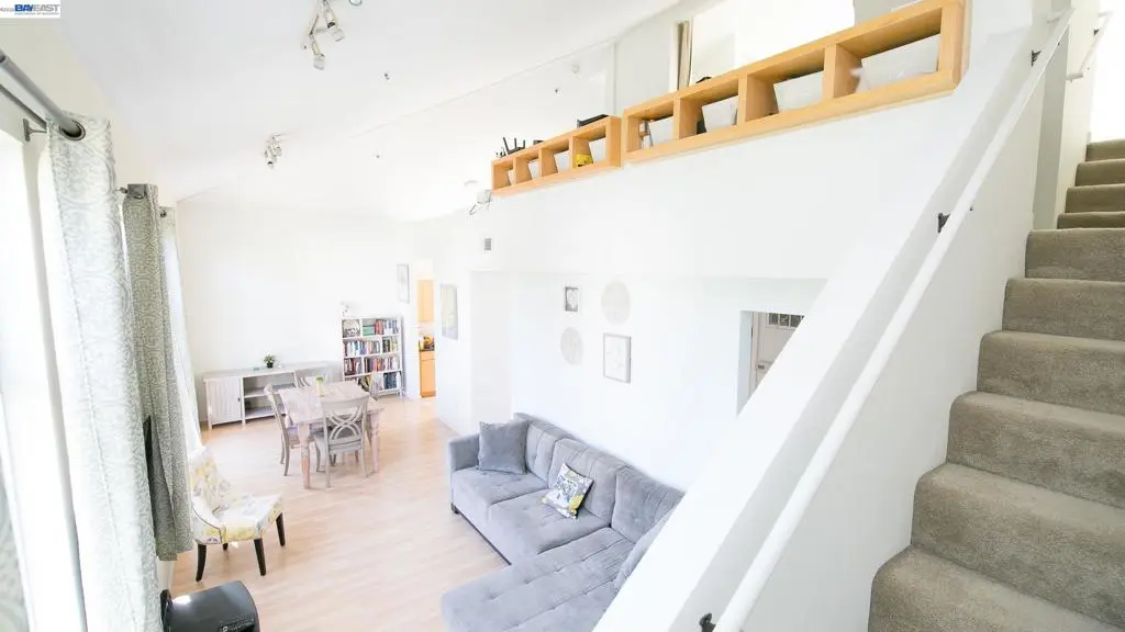 425 28th St 201A, Oakland, CA — listing photo 1