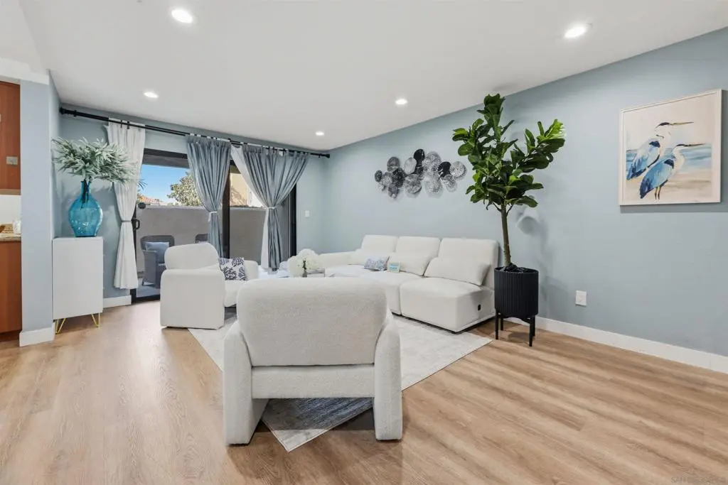 11156 Kelowna 55, San Diego, CA — listing photo 1