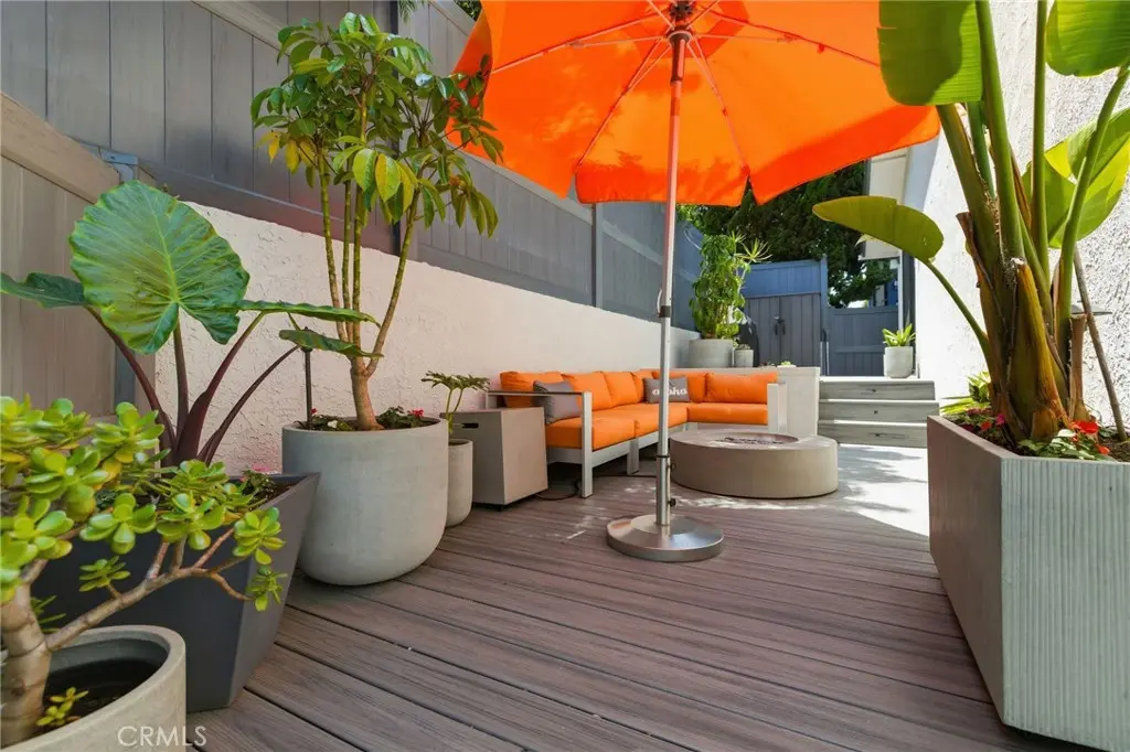 1456 Manhattan Beach Boulevard D, Manhattan Beach, CA — listing photo 1
