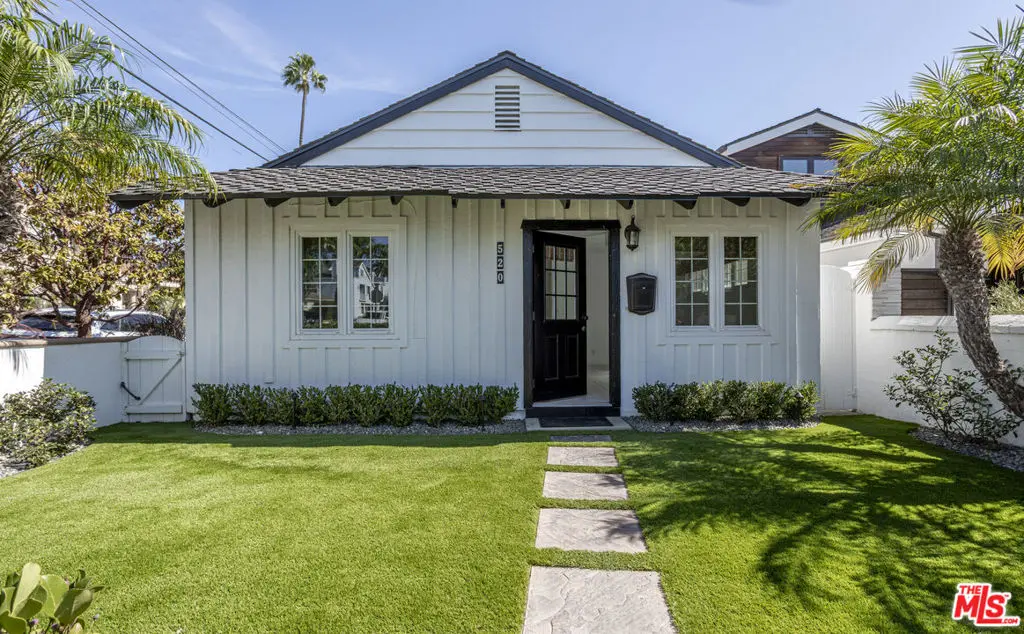 520 Marigold Avenue, Newport Beach, CA — listing photo 1