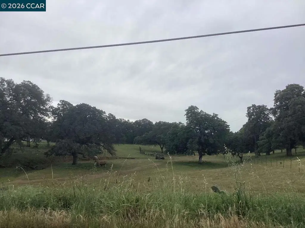 1725 Fresno Ave, Oroville, CA — listing photo 1