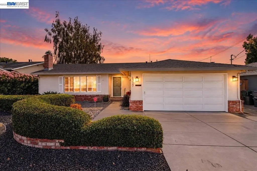 1327 Columbus Ave, Livermore, CA — listing photo 1