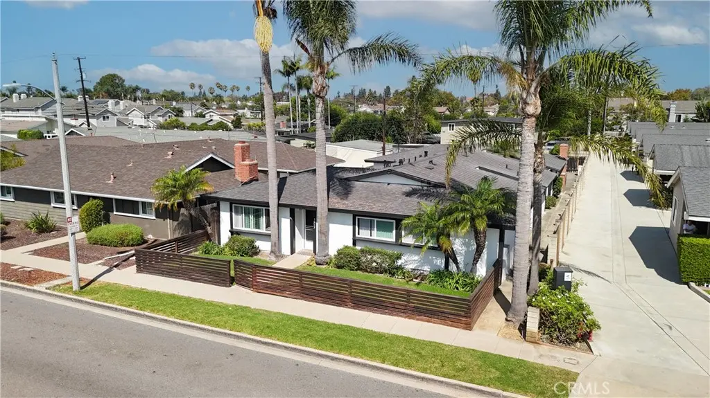 2515 Orange Avenue, Costa Mesa, CA — listing photo 1