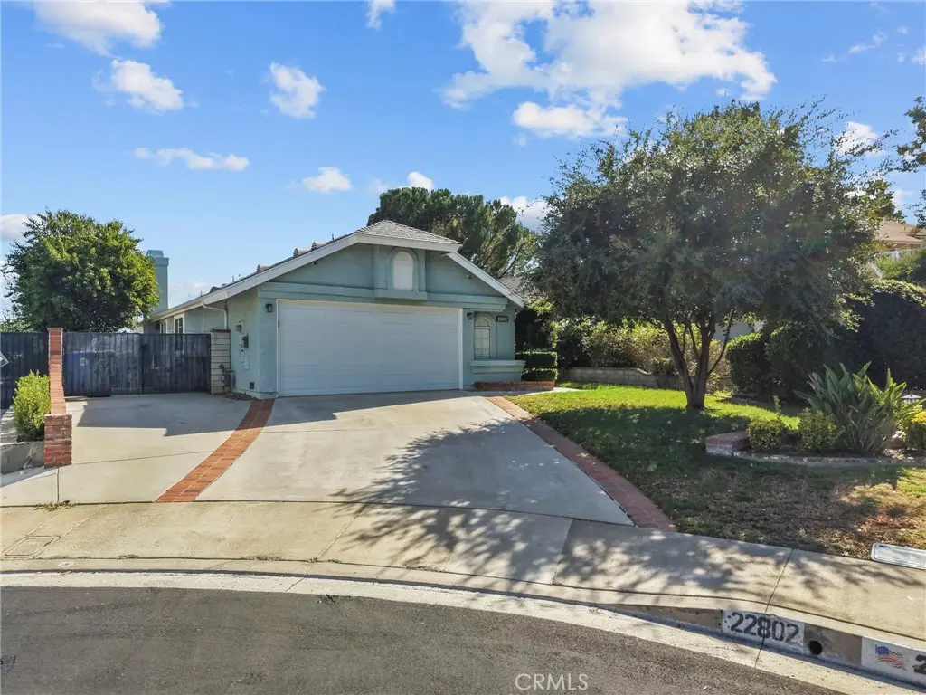22802 Acacia Court, Saugus, CA — listing photo 1