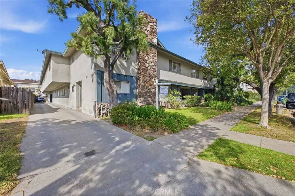 Apartment for sale at 411 N Chapel, Alhambra, CA
