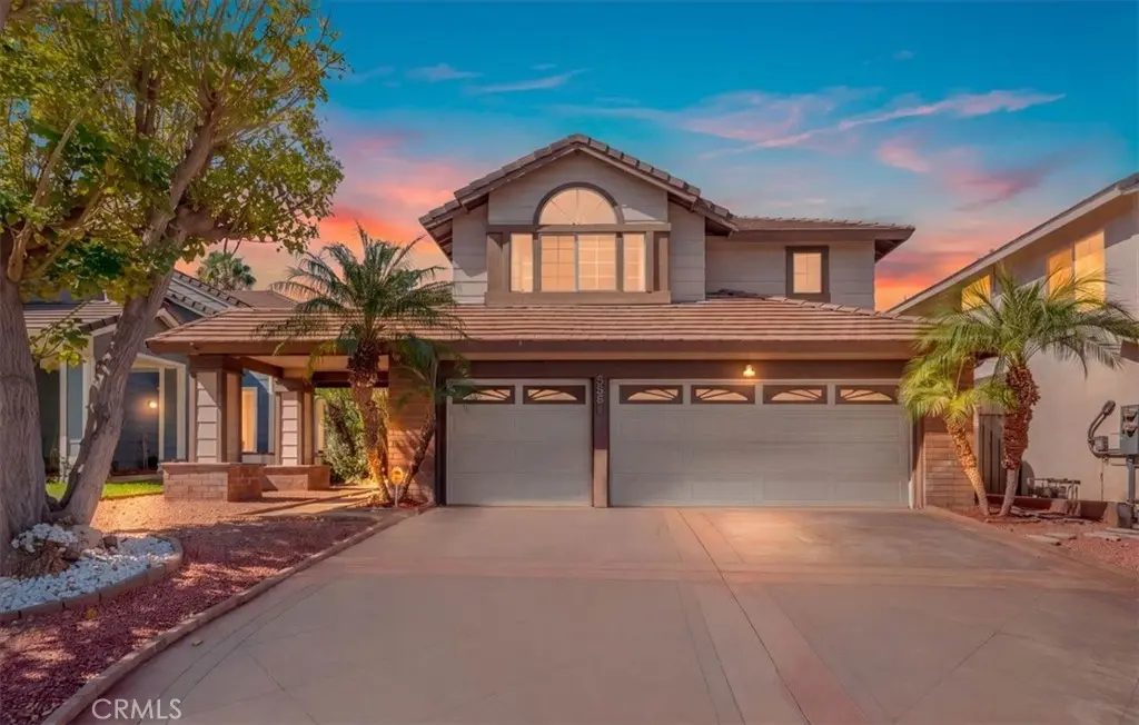 588 Hillsborough, Corona, CA — listing photo 1