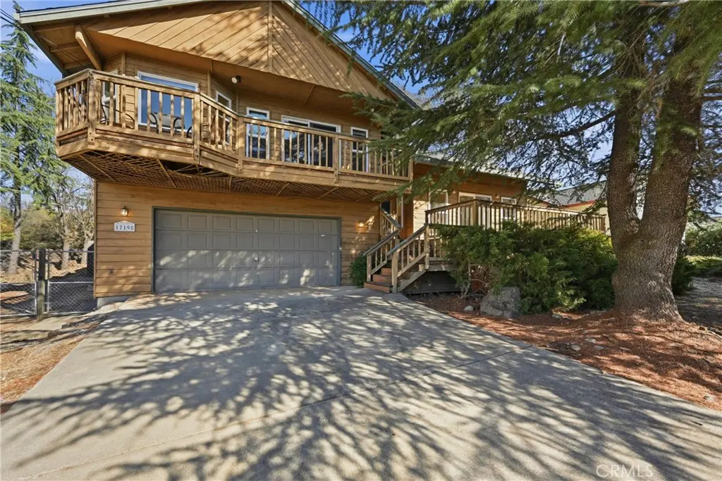 17198 Squirrelhill, Hidden Valley Lake, CA — listing photo 1