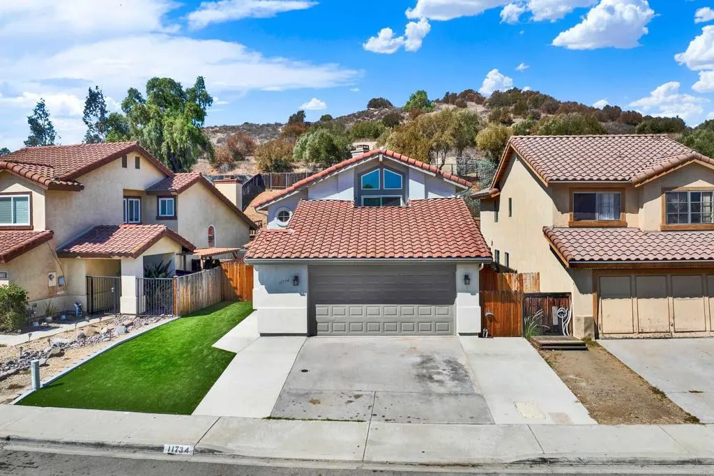 11734 Avenida Marcella, El Cajon, CA — listing photo 1