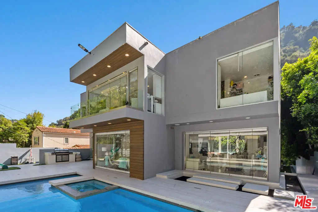 1590 BENEDICT CANYON Drive, Beverly Hills, CA — listing photo 1