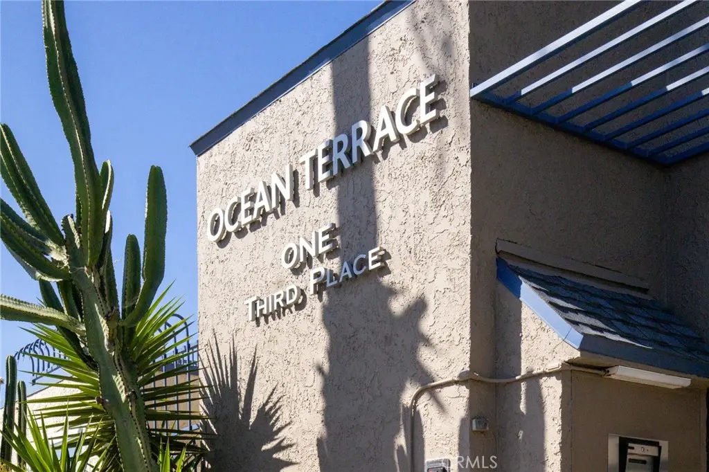 1 3rd Place 2, Long Beach, CA — listing photo 1