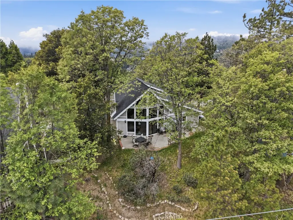 1170 Klondike, Lake Arrowhead, CA — listing photo 1