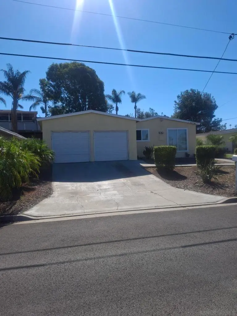 753 E. Indian Rock, Vista, CA — listing photo 1