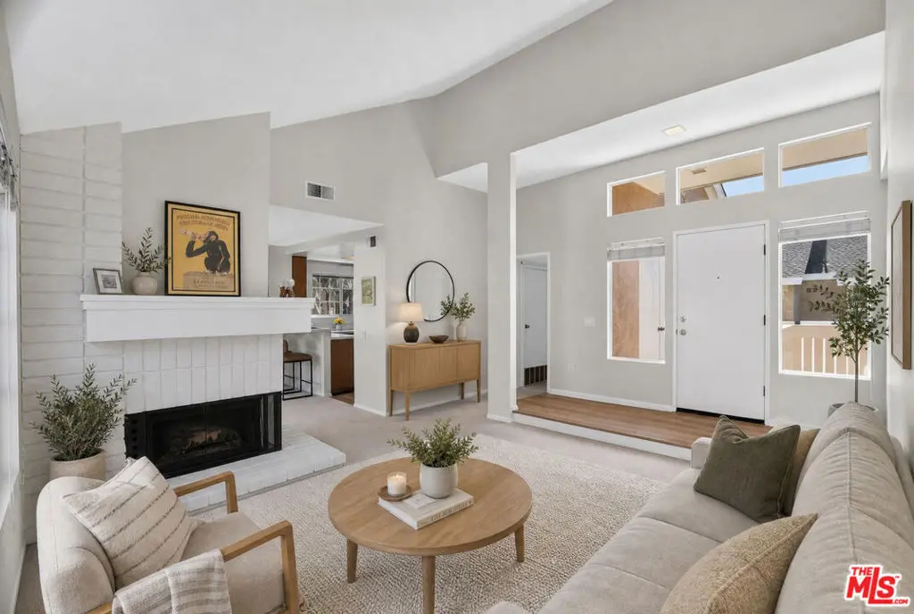 163 Greenfield, Irvine, CA — listing photo 1