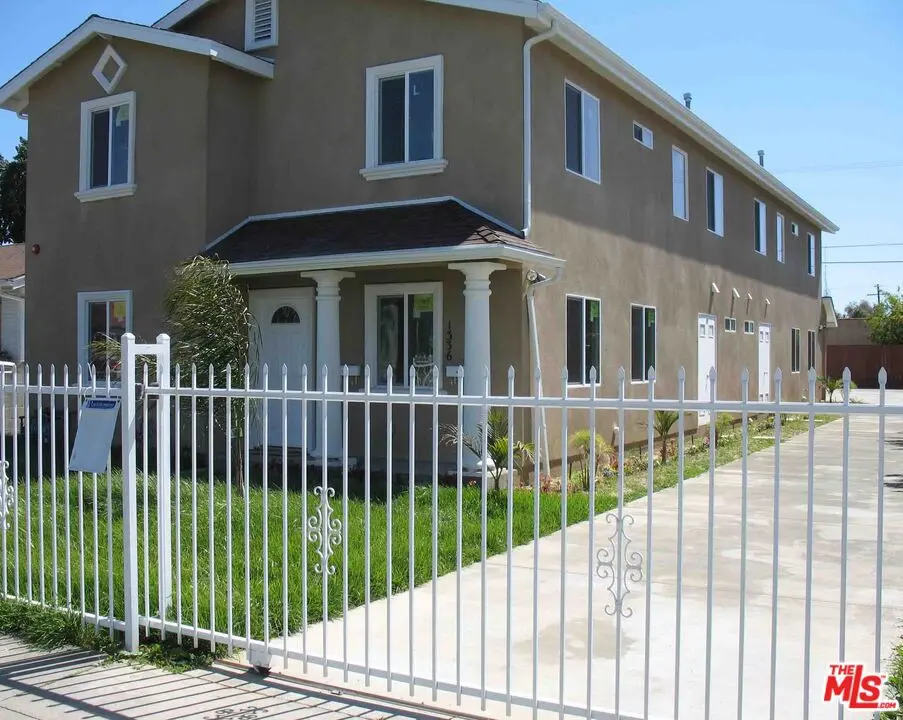 Single Family Residence for rent at 1334 W 62, Los Angeles, CA featuring 5 beds and 4 baths