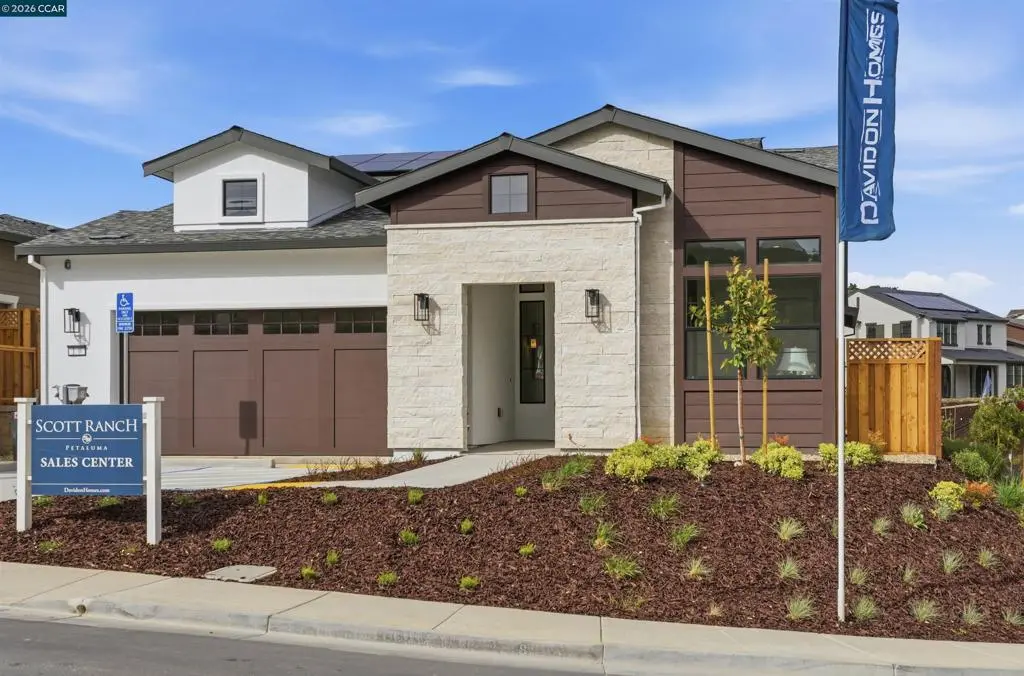 10 Red Barn Court, Petaluma, CA — listing photo 1