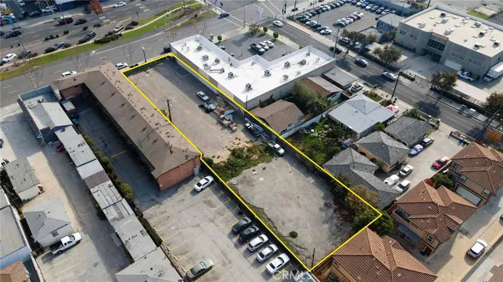 15329 Hawthorne Boulevard, Lawndale, CA — listing photo 1