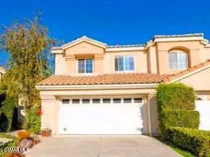 154 Symphony Lane, Oak Park, CA — listing photo 1