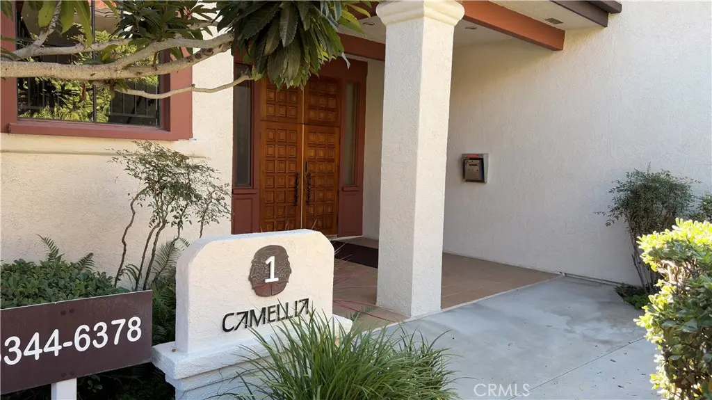 6358 Riviera Circle, Long Beach, CA — listing photo 1
