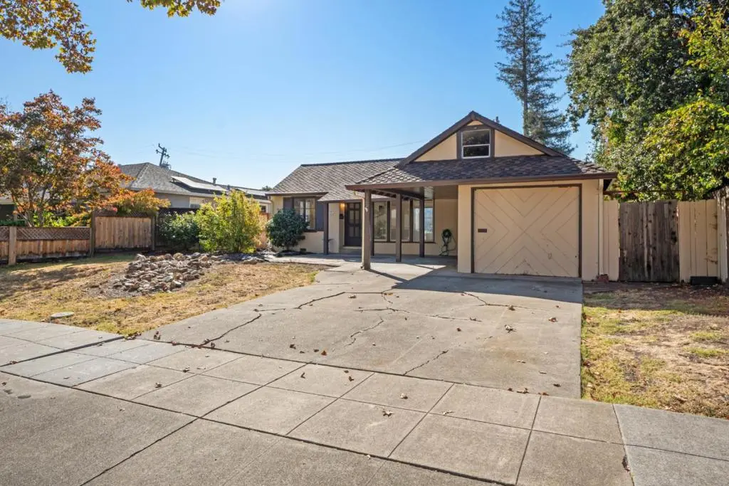 1712 Anamor Street, Redwood City, CA — listing photo 1