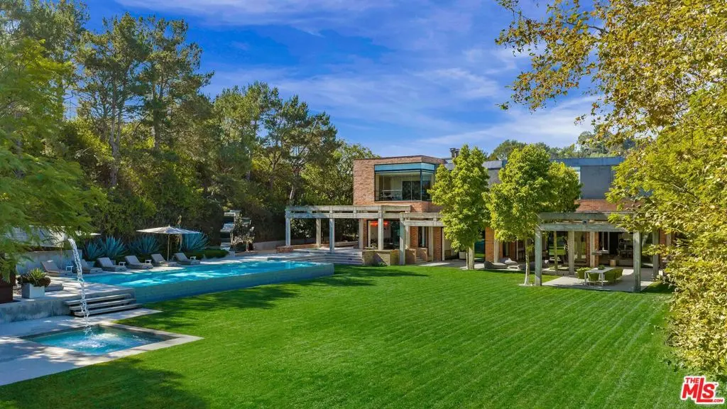 Single Family Residence for sale at 3350 Stone Ridge Lane, Los Angeles, CA featuring 7 beds and 8 baths