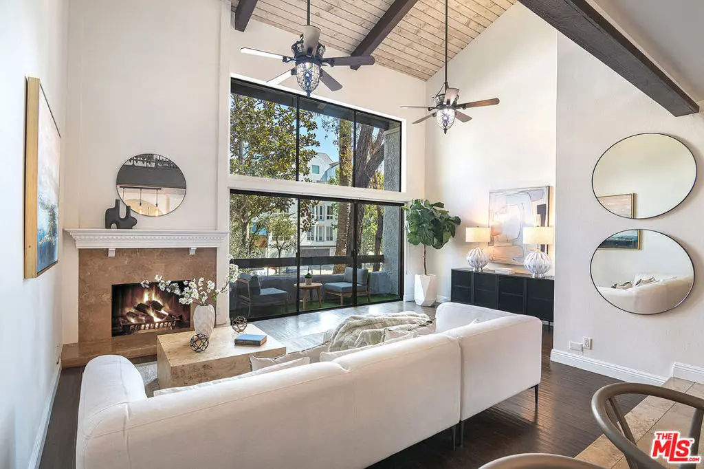 1925 S Beverly Glen Boulevard 39, Los Angeles, CA — listing photo 1