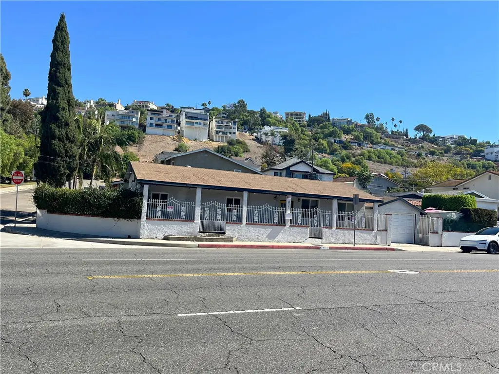411 S Hewes, Orange, CA — listing photo 1