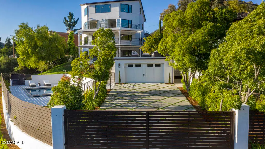 290 Lake Sherwood Drive, Lake Sherwood, CA — listing photo 1