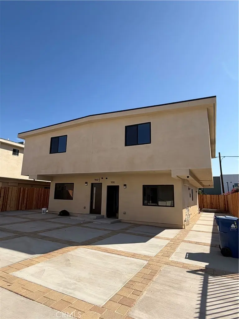 900 Lakme Avenue, Wilmington, CA — listing photo 1
