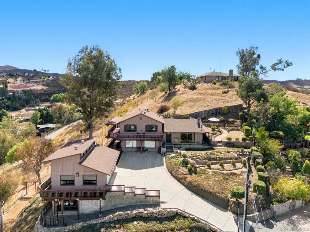 12886 Castle Court Drive, Lakeside, CA — listing photo 1