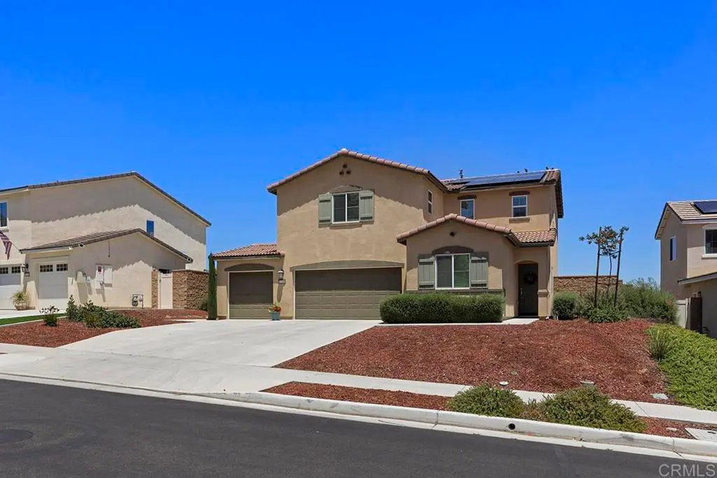32184 Rambling Court, Winchester, CA — listing photo 1