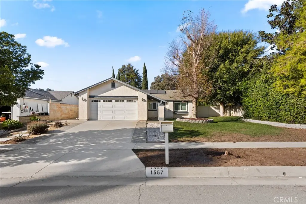 1557 Cambridge Avenue, Redlands, CA — listing photo 1