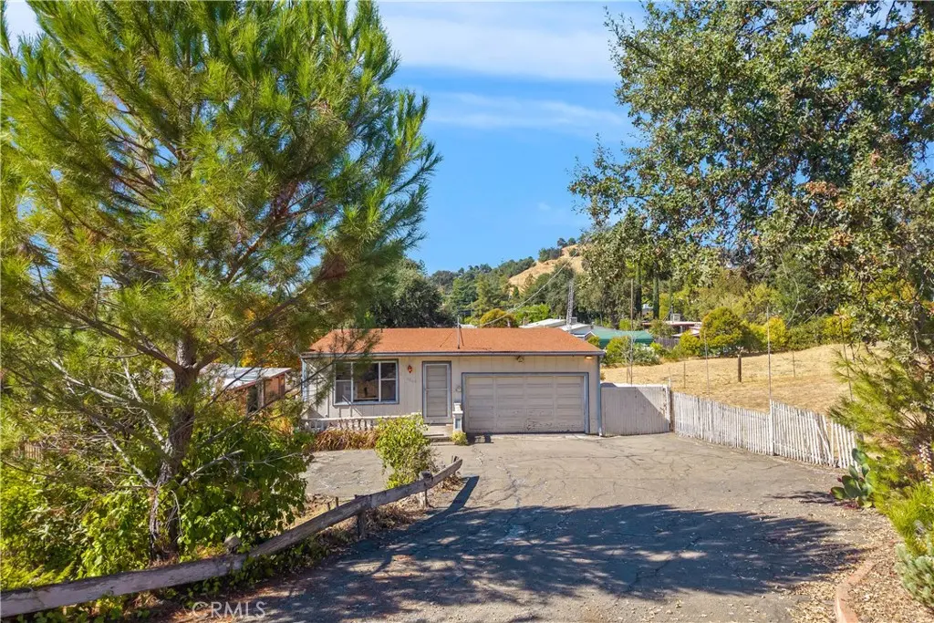 6869 Howard Avenue, Nice, CA — listing photo 1