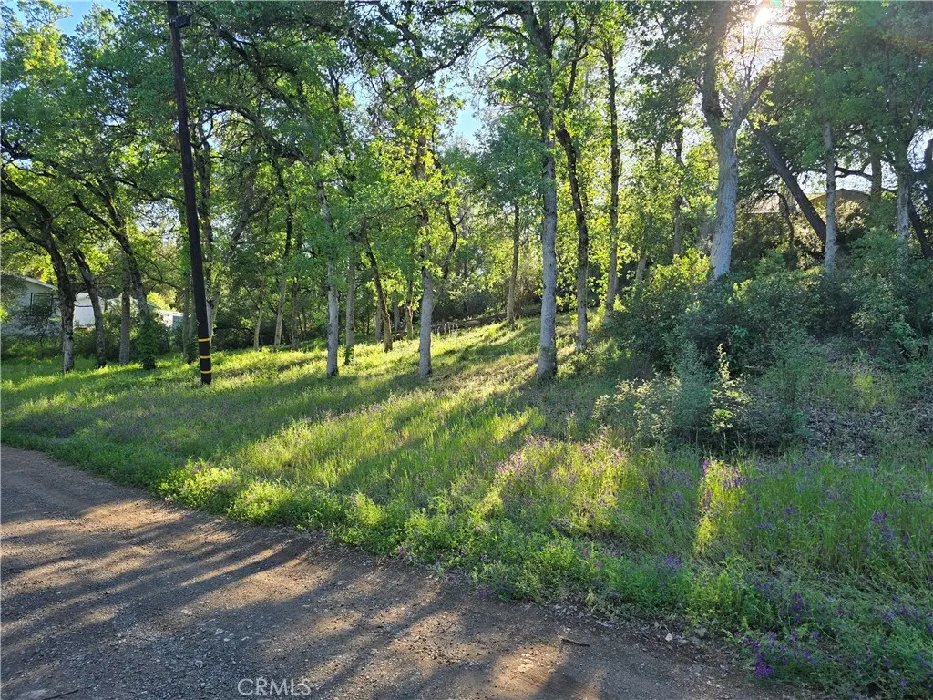 6176 Armijo Avenue, Clearlake, CA — listing photo 1