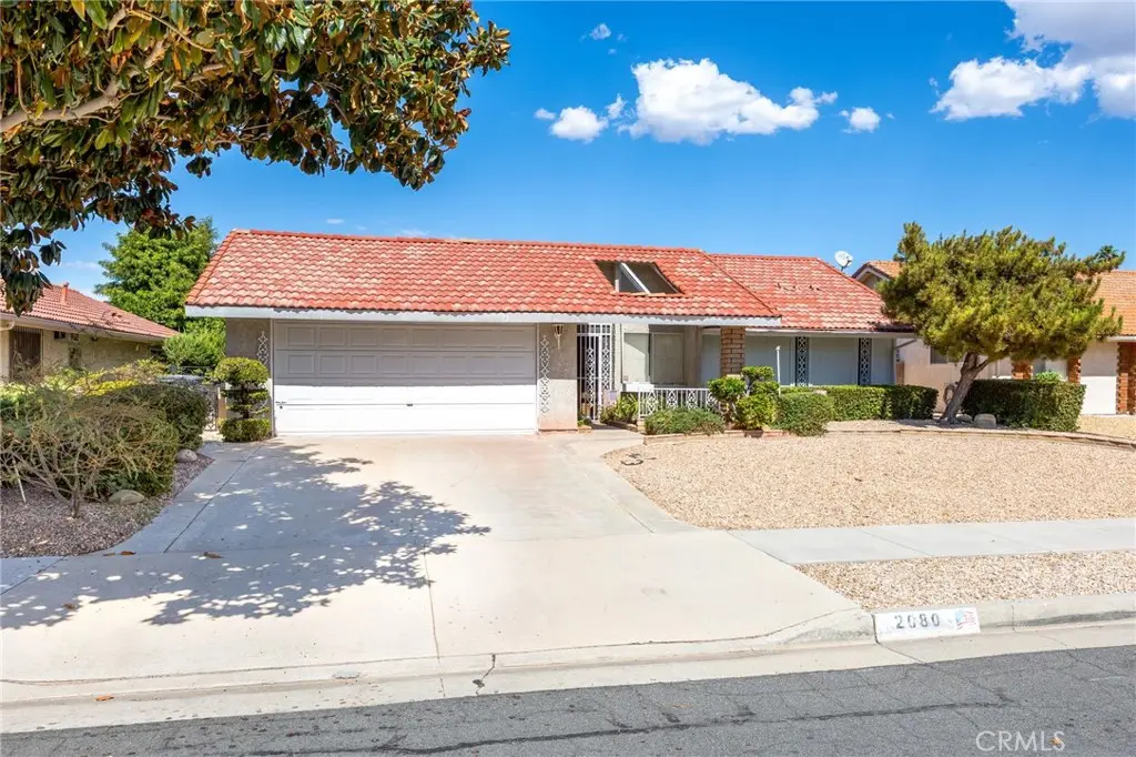 2080 Silver Oak, Hemet, CA — listing photo 1