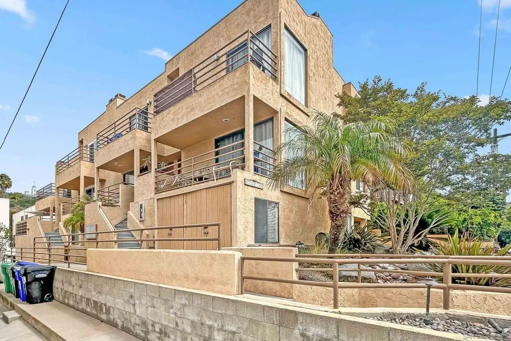 5742 Mildred, San Diego, CA — listing photo 1