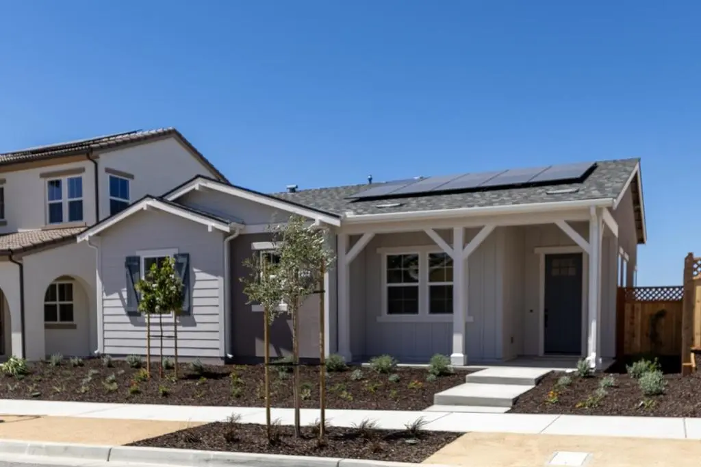 621 Santa Lucia Way, Marina, CA — listing photo 1