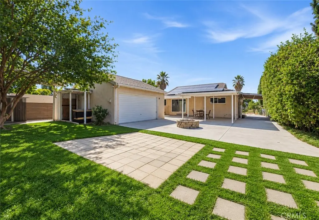 11460 Valjean Avenue, Granada Hills, CA — listing photo 1