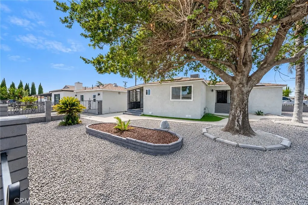 17215 Miller Avenue, Fontana, CA — listing photo 1