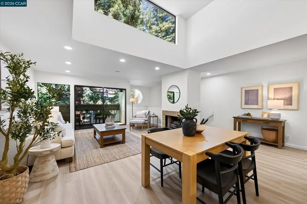 190 Cleaveland Rd 16, Pleasant Hill, CA — listing photo 1