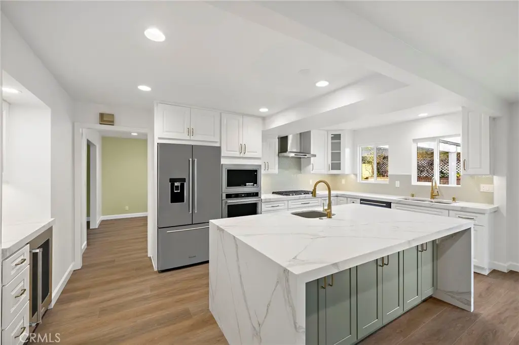 20152 Redlands Drive, Newport Beach, CA — listing photo 1
