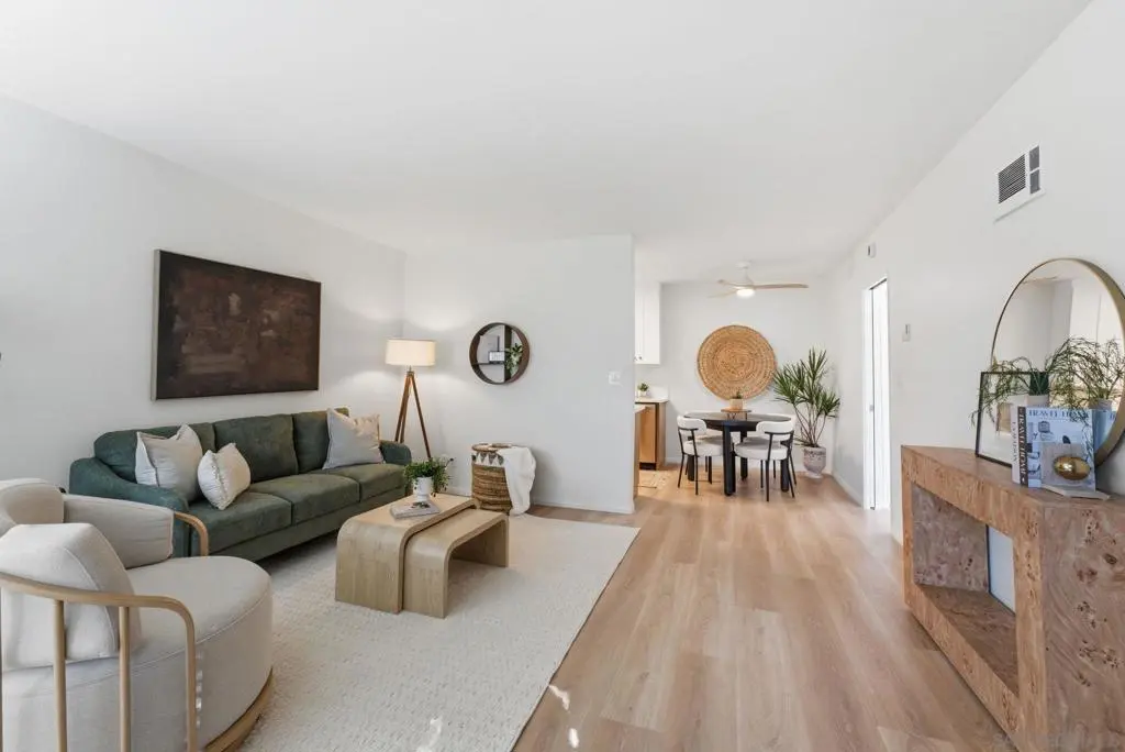 8220 Vincetta Dr 55, La Mesa, CA — listing photo 1