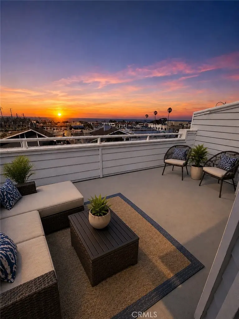 407 Anita B, Redondo Beach, CA — listing photo 1