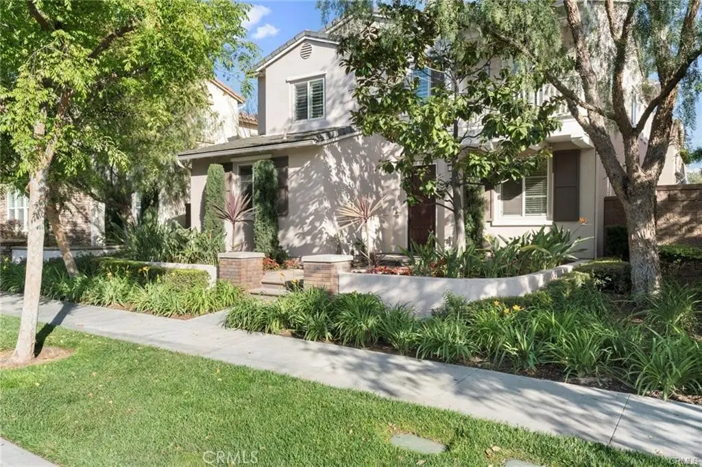 32 Midsummer, Irvine, CA — listing photo 1