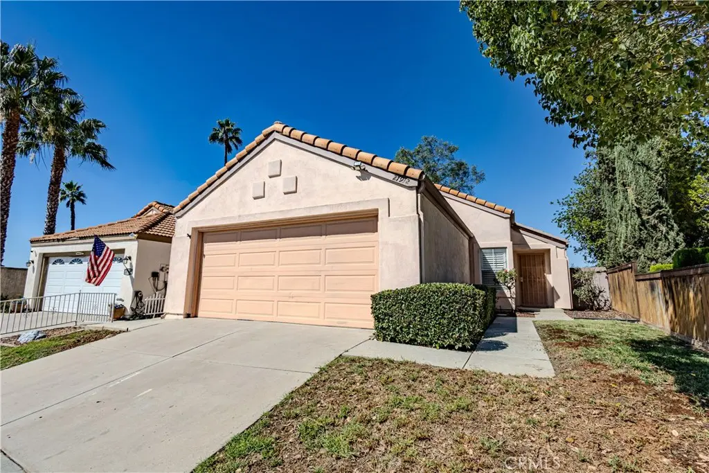 27912 Palm Villa, Menifee, CA — listing photo 1