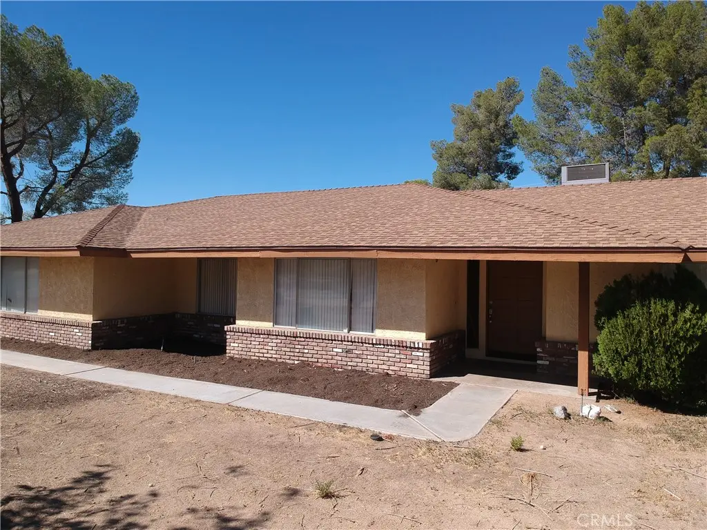 19430 Tomahawk Road, Apple Valley, CA — listing photo 1