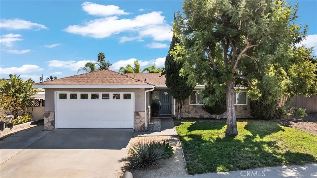 652 Parker, Oceanside, CA — listing photo 1