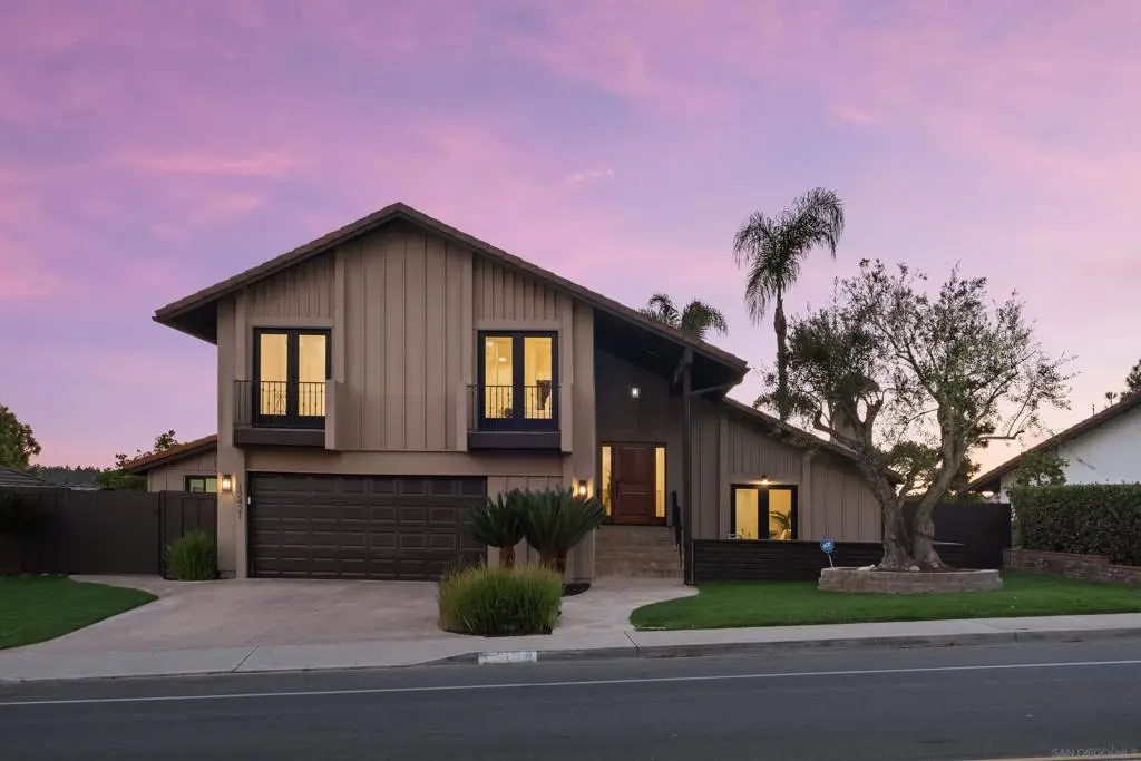 12421 Greens East Rd, San Diego, CA — listing photo 1