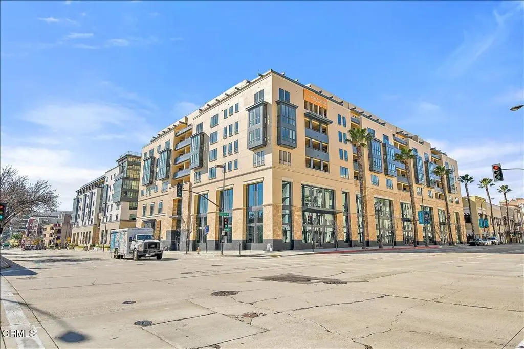39 S Los Robles Avenue 6006, Pasadena, CA — listing photo 1