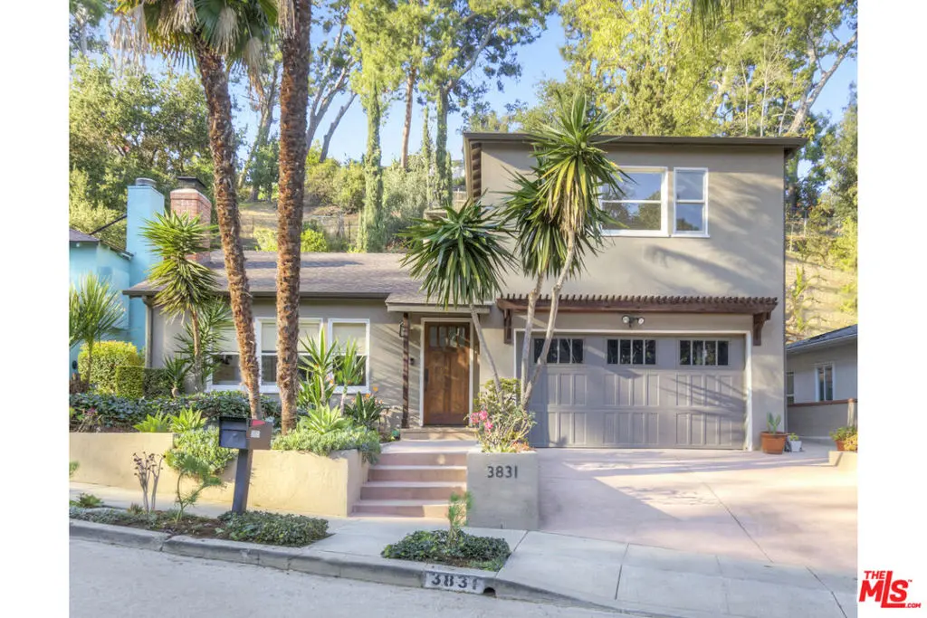 Single Family Residence for rent at 3831 Broadlawn Drive, Los Angeles, CA featuring 3 beds and 2 baths